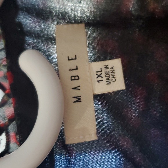 Mable ruffle dress black floral - Picture 6 of 6